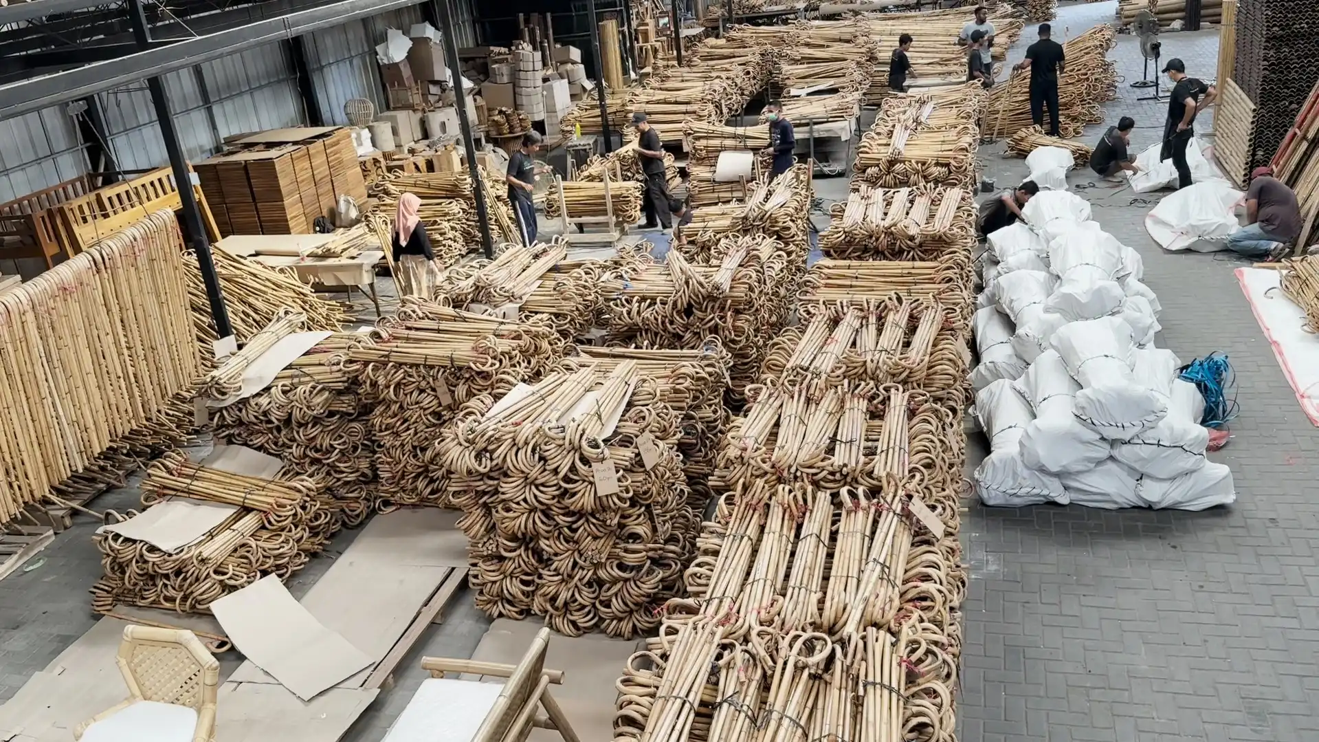 Rattan Slide